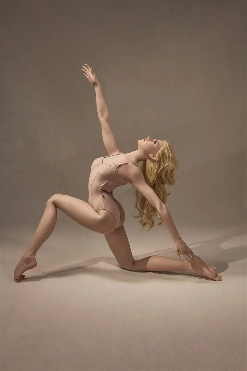 Starpery | Lubby -5ft 3/160cm C-Cup Ballet Styling Silicone Sex Doll